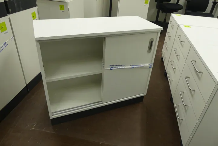Sideboard Maße in cm ca.: 90 x 38 x 78